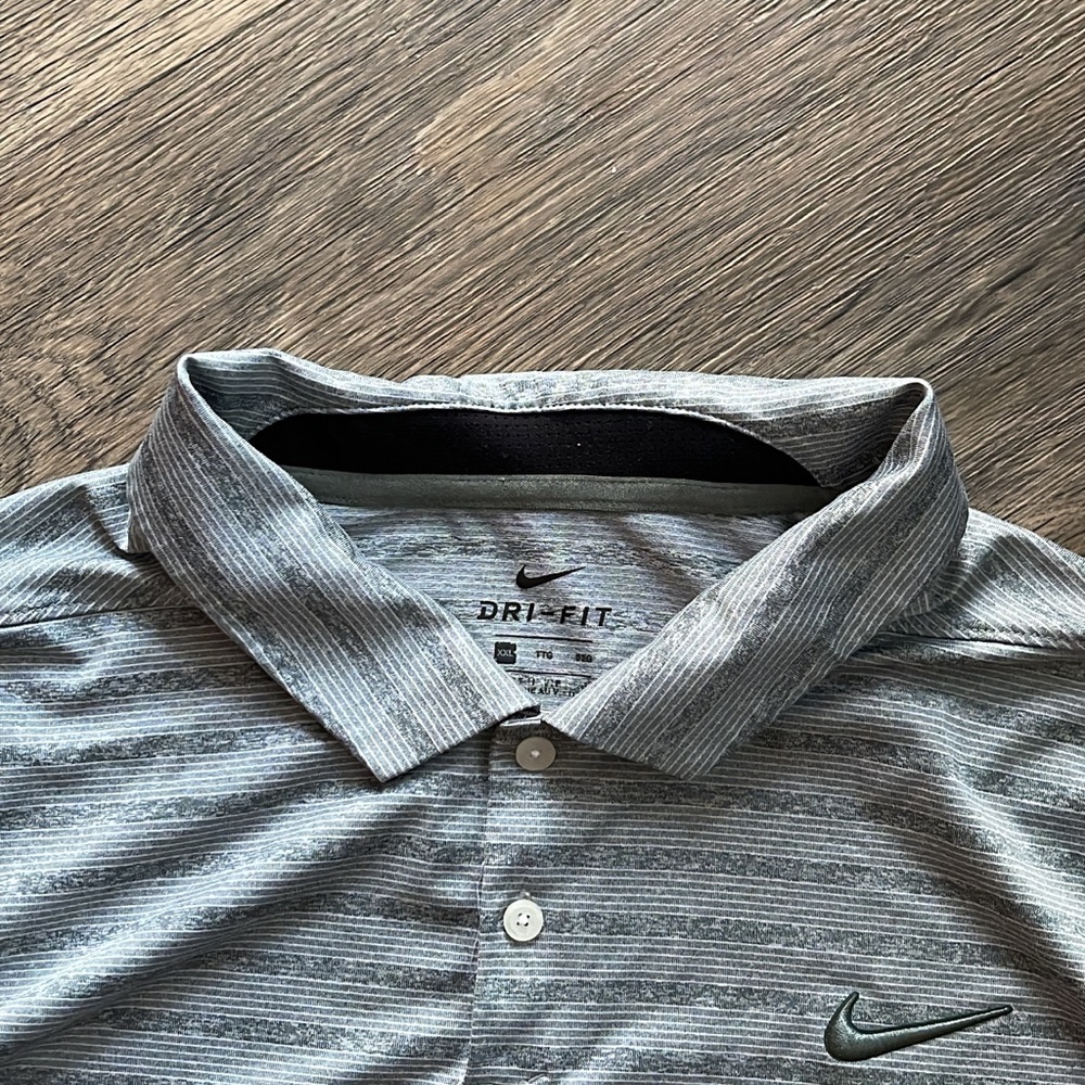 Nike Golf Polo - Picture 3 of 3